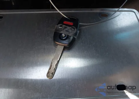 2009 Honda Accord 2.4 Lx-P z USA, uszkodzony, nr VIN JHMCP26499C002368